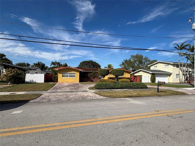 2 of 24 - 9261 Sw 68th Street, Miami, FL