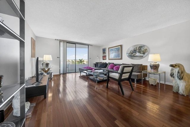 5 of 20 - 600 Three Islands Boulevard #406, Hallandale Beach, FL