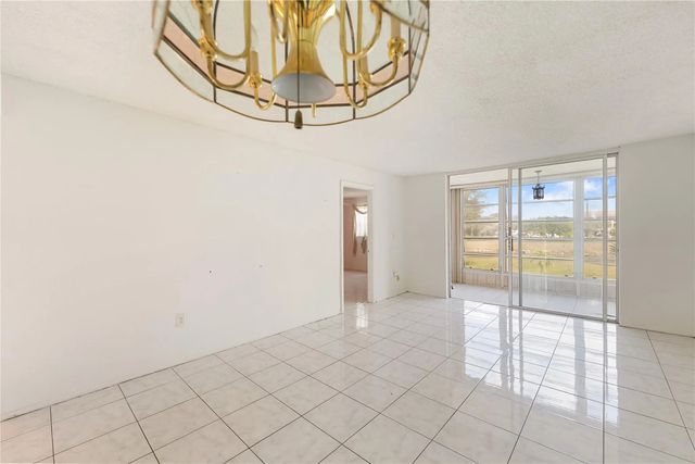 3 of 19 - 8081 N Sunrise Lakes Drive #203, Sunrise, FL