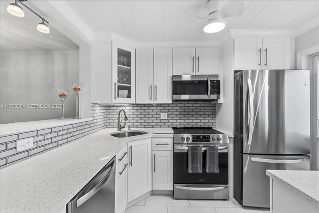 3201 Ne 8th Street #405, Pompano Beach