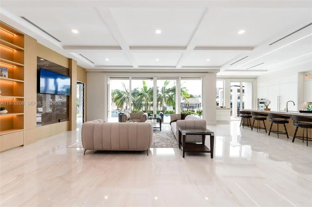 2 of 50 - 3740 Ne 29th Avenue, Lighthouse Point, FL
