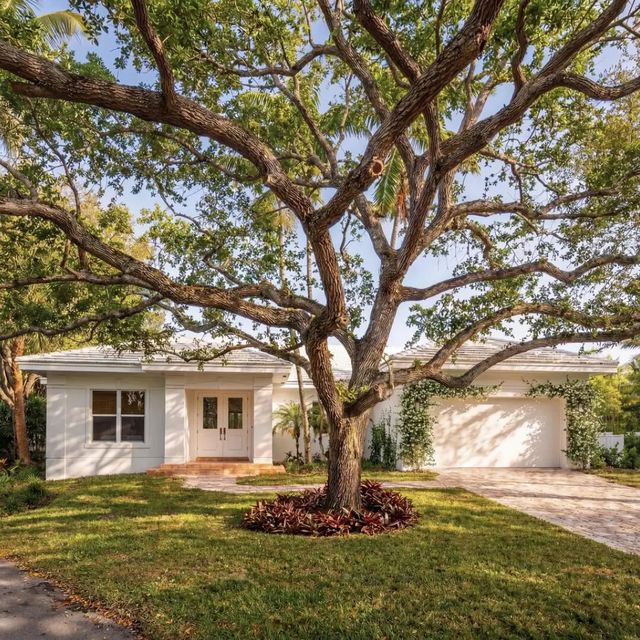5 of 16 - 6371 Sw 87th Terrace, Pinecrest, FL