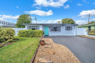 Photo of Listing #F10554415