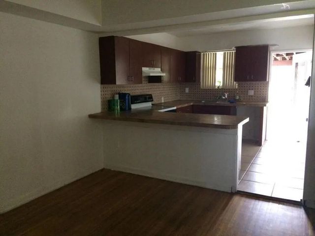 3 of 7 - 1351 Ne 159th Street, North Miami Beach, FL