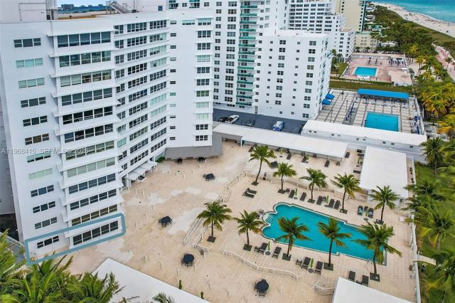 2 of 31 - 4925 Collins Avenue #1a, Miami Beach, FL