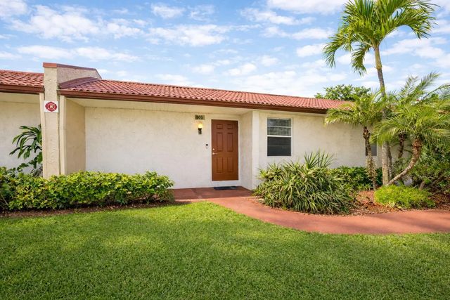 2 of 41 - 105 Lake Irene Drive, West Palm Beach, FL