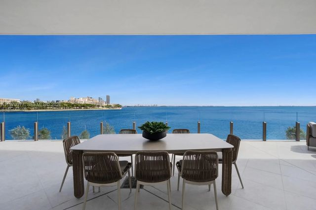 3 of 39 - 5 Grove Isle Drive #m204, Coconut Grove, FL