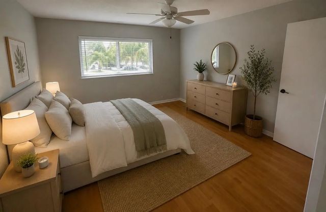 705 Lori Dr Drive #216, Palm Springs