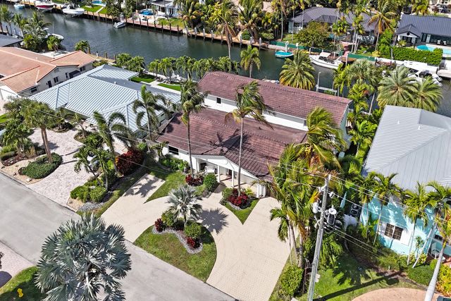 2 of 34 - 4011 Ne 26th Avenue, Lighthouse Point, FL