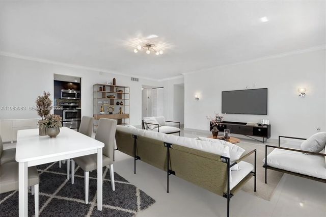 5 of 37 - 3860 Ne 170th Street #205, North Miami Beach, FL