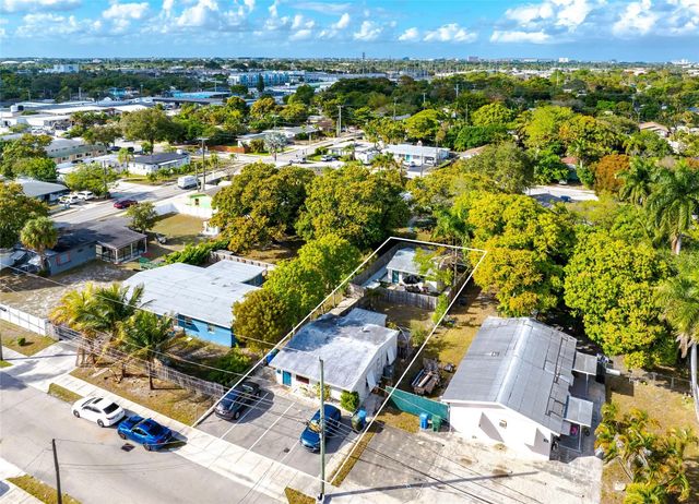 2 of 17 - 659 Ne 32nd Street, Oakland Park, FL