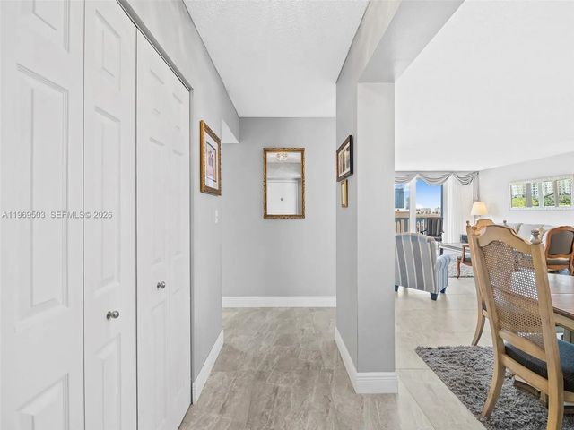 2 of 26 - 401 Ne 14th Avenue #808, Hallandale Beach, FL
