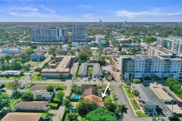 5 of 38 - 210 Se Park Street, Dania Beach, FL