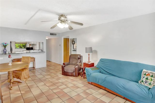 2 of 16 - 10525 Sw 112th Avenue #117, Miami, FL