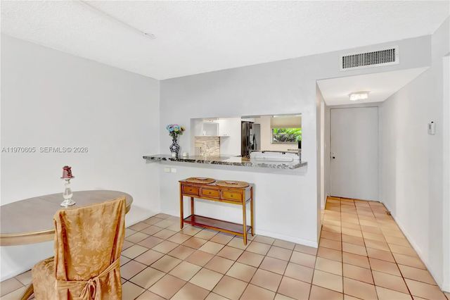 3 of 16 - 10525 Sw 112th Avenue #117, Miami, FL