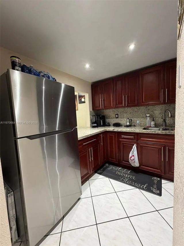 5 of 24 - 10090 Nw 80th Court #1206, Hialeah Gardens, FL