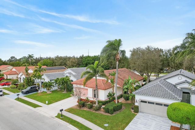 2 of 70 - 10056 Lexington Circle N, Boynton Beach, FL