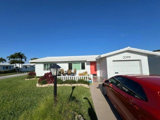 Photo of Listing #R11166094