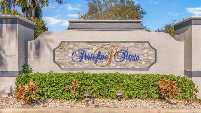 3 of 25 - 3736 Ne 9 Court, Homestead, FL