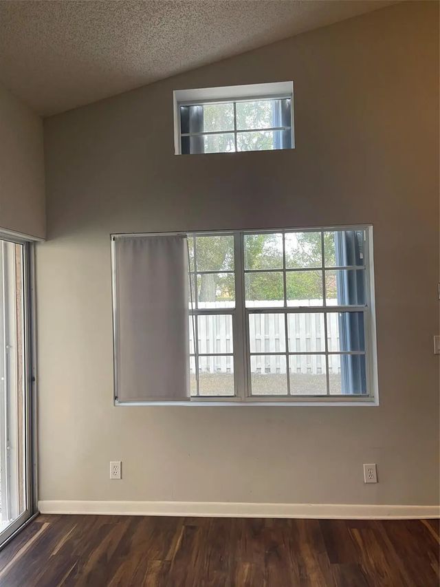 5 of 16 - 480 Somerset Way, Weston, FL