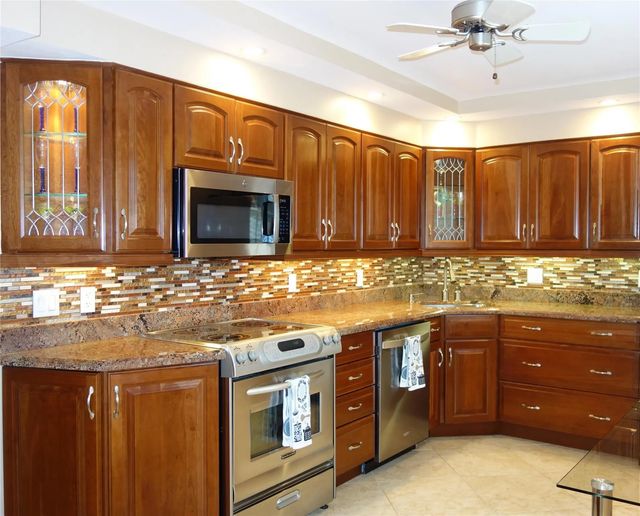625 Oaks Drive #302, Pompano Beach