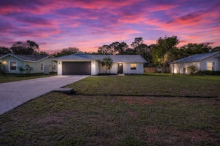 Photo of Listing #R11166129