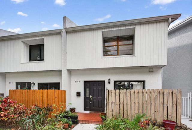 2122 Ne 44th Street, Lighthouse Point