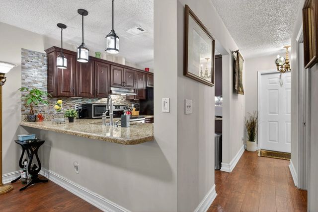 2 of 38 - 2122 Ne 44th Street, Lighthouse Point, FL