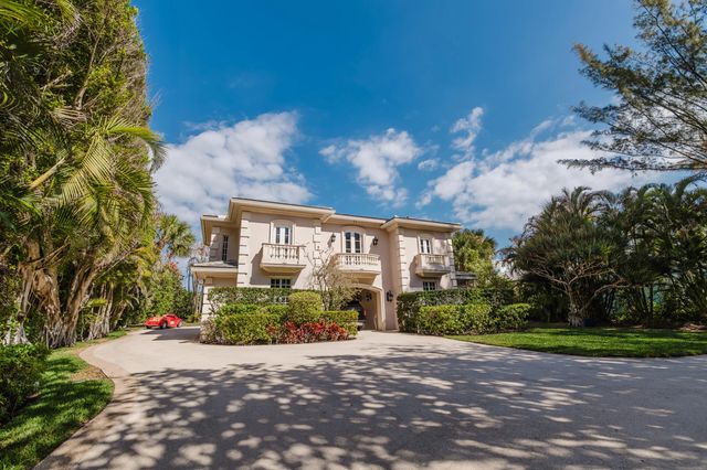 4 of 80 - 19 N Beach Road, Jupiter Island, FL