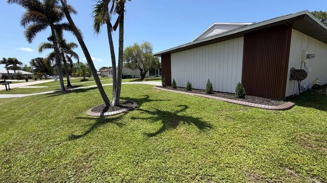 3 of 62 - 257 Sw Cherryhill Road, Port St. Lucie, FL