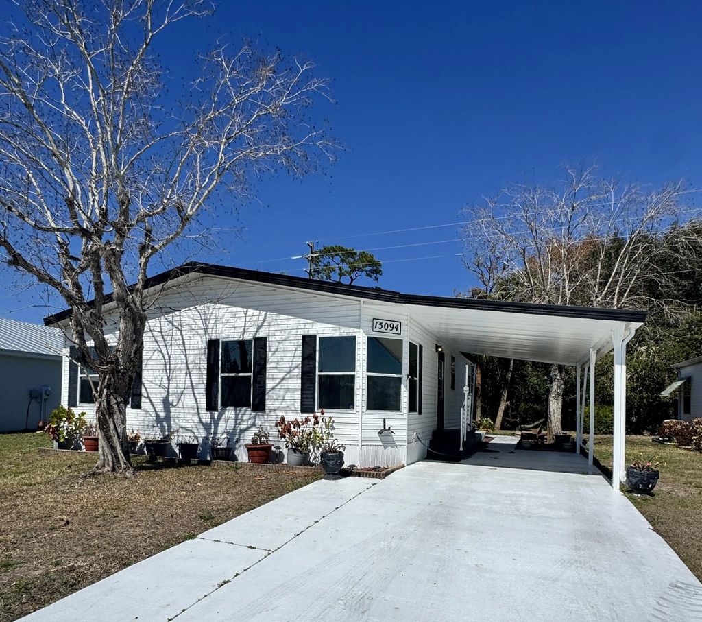 15094 Agulia Avenue, Fort Pierce