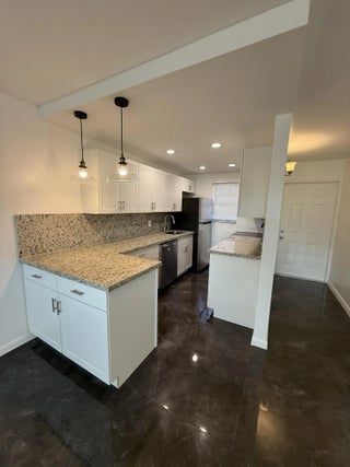 Photo of Listing #F10554620