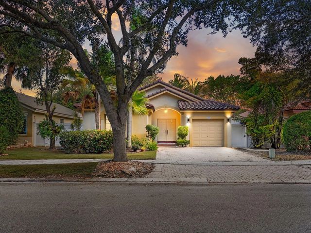 181 Sw 203rd Avenue, Pembroke Pines