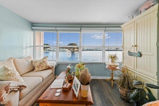 Photo of Listing #R11166226