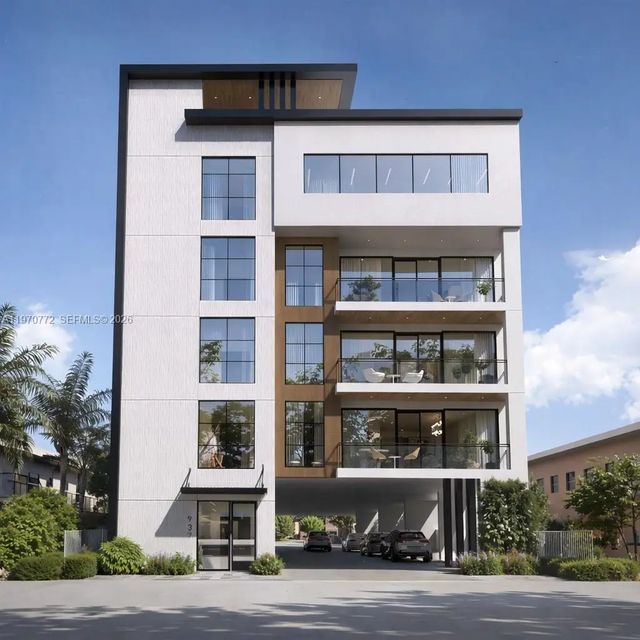 937 Sw 7th Street, Miami