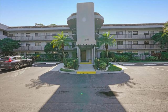 7531 Nw 79th Avenue #205, Tamarac