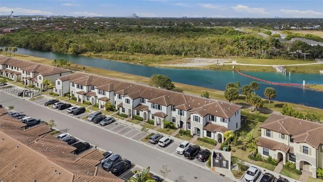 4 of 48 - 10009 Sw 228th Terrace #., Miami, FL