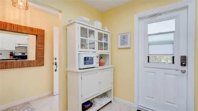 3 of 35 - 1501 S Ocean Boulevard #325, Lauderdale-By-The-Sea, FL