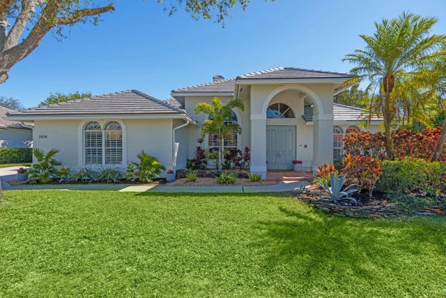 Photo of Listing #R11166284