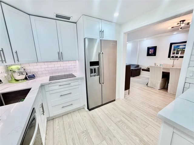 5 of 17 - 6000 Ne 22nd Way #5c, Fort Lauderdale, FL