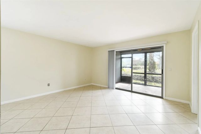 4 of 28 - 8163 Se Croft Circle #c-5, Hobe Sound, FL