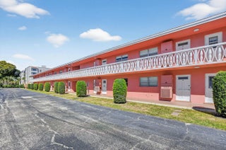 Photo of Listing #R11166314