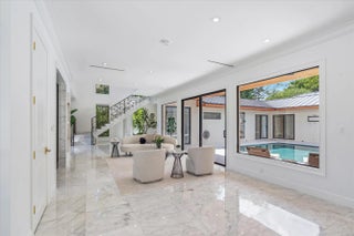 Photo of Listing #R11166319