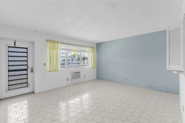 5 of 36 - 72 Ashby B, Deerfield Beach, FL