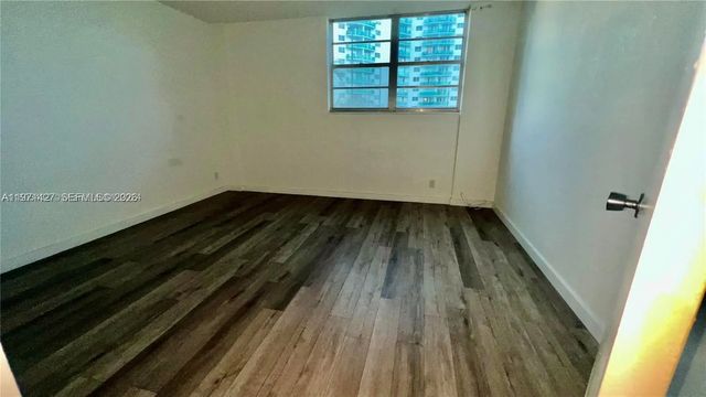 4 of 13 - 3901 S Ocean Drive #3c, Hollywood, FL