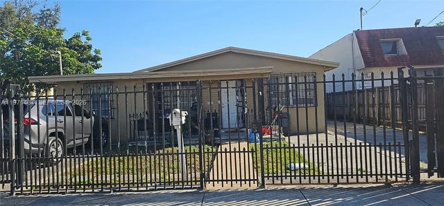 1920 Nw 21st Terrace, Miami