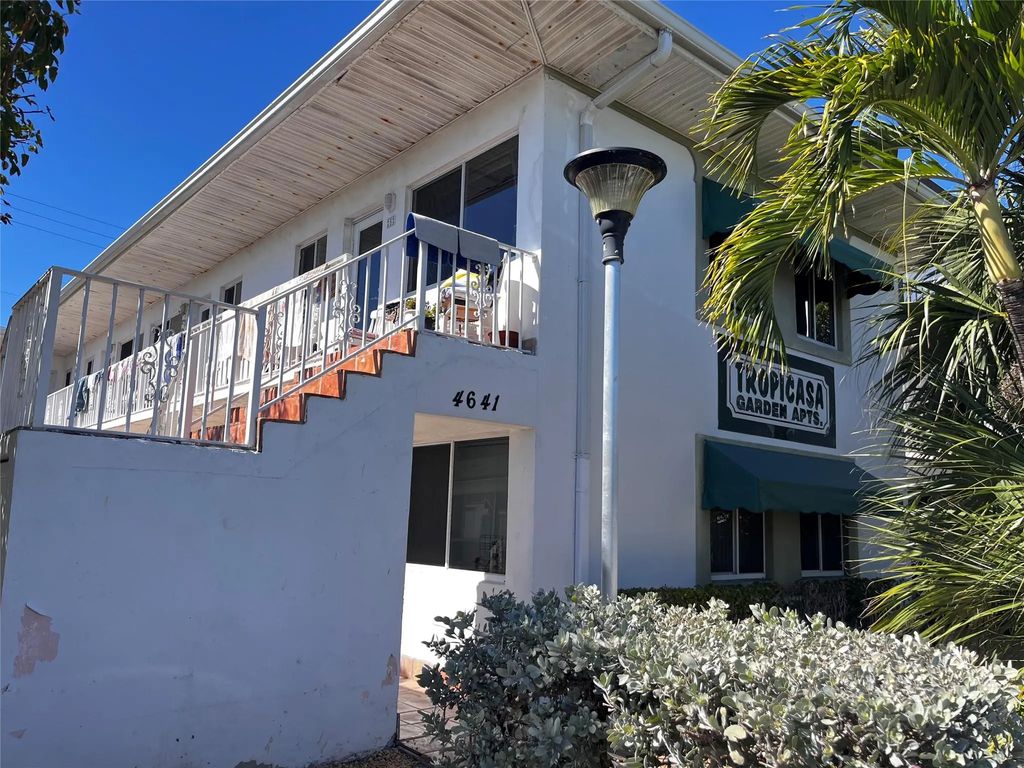 4641 N Ocean Drive #2, Lauderdale-By-The-Sea