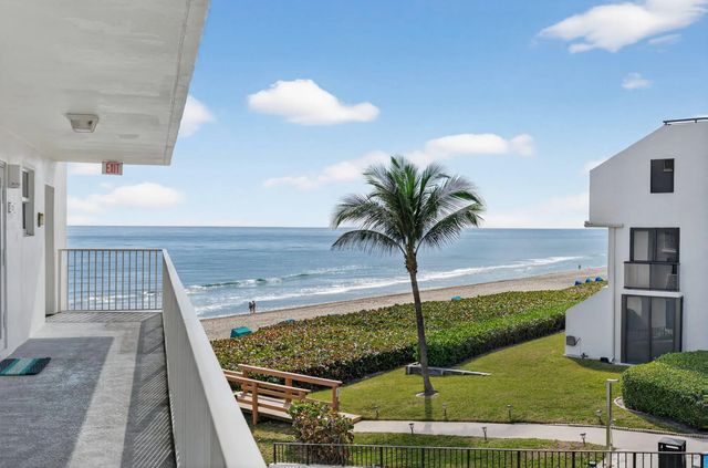 4 of 39 - 3101 S Ocean Boulevard #302, Highland Beach, FL