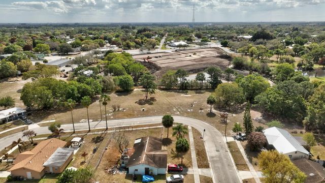 2 of 8 - 0 Hemlock Circle, Fort Pierce, FL