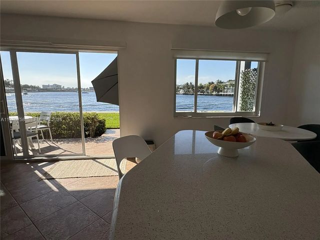 5 of 27 - 1201 S Riverside Drive #107, Pompano Beach, FL